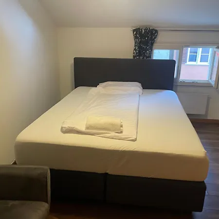 Linda's Backpacker * Zürich