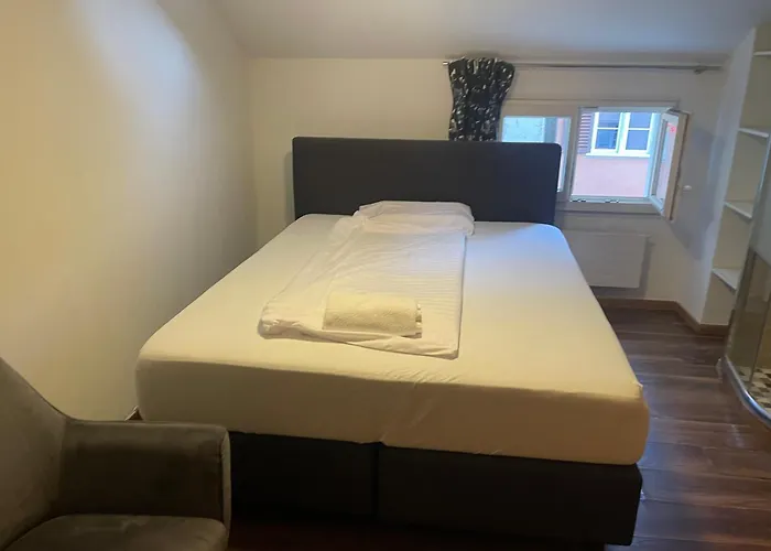 Linda's Backpacker * チューリッヒ