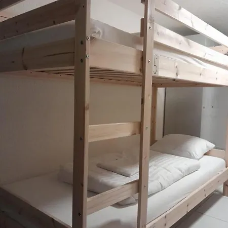 Linda'S Backpacker Zuerich City Apartment