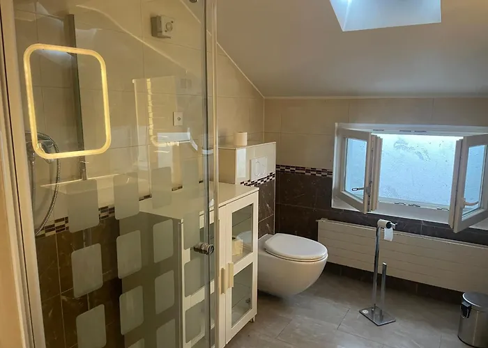 Linda'S Backpacker Zuerich City Apartment *